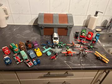 Speelgoed Auto's, Vliegtuigjes & Thomas de Trein beschikbaar voor biedingen