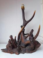 Unieke Lamp van Hout en Gewei, Antiek en Kunst, Ophalen of Verzenden