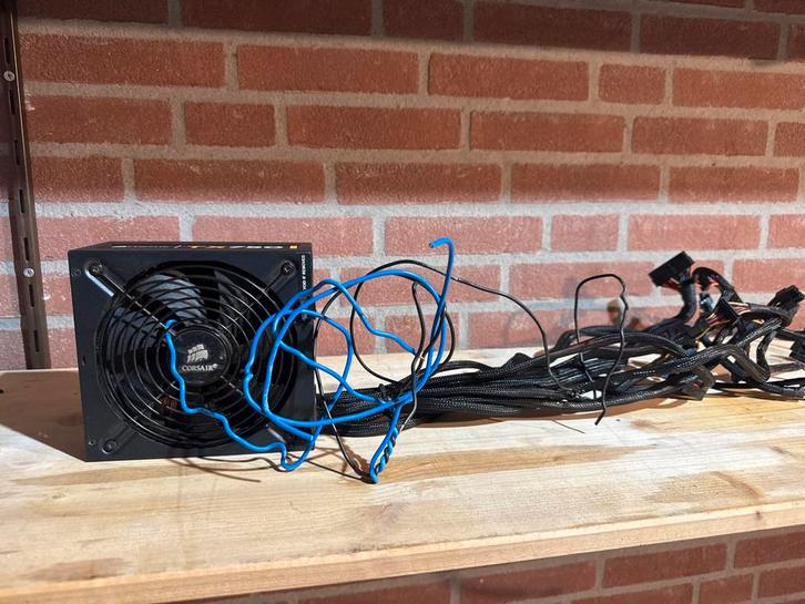 Computer onderdelen: Voeding & Grafische kaarten, Computers en Software, Interne voedingen, Gebruikt, Ophalen of Verzenden