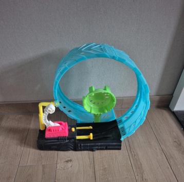 Hot Wheels racebaan beschikbaar voor biedingen