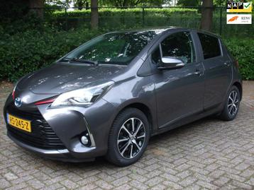 Toyota Yaris 1.5 Hybrid Design Sport climate cruise NAP btw  beschikbaar voor biedingen