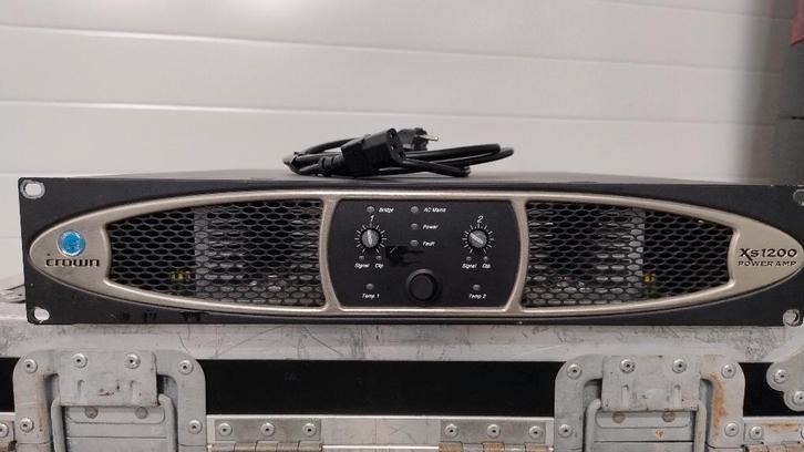Crown XS1200 versterker 2x1100W, Muziek en Instrumenten, Versterkers | Keyboard, Monitor en PA, Gebruikt, P.A., 1000 watt of meer
