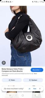 Versace  leren dames tas, Sieraden, Tassen en Uiterlijk, Tassen | Damestassen, Ophalen, Zo goed als nieuw, Zwart, Schoudertasje