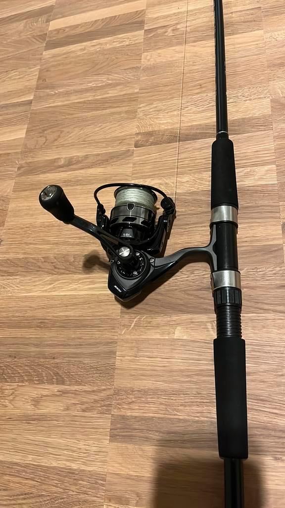 Complete snoekset 2.10m / 40 gram, Watersport en Boten, Hengelsport | Roofvissen, Zo goed als nieuw, Complete set, Ophalen