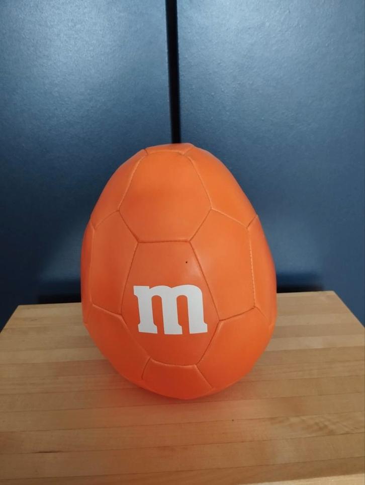 Zeldzame originele M&M's Oranje Bal WK 2014 Promo, Verzamelen, Merken en Reclamevoorwerpen, Ophalen of Verzenden