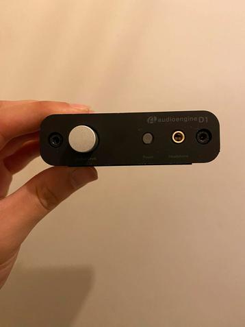 Audioengine D1 DAC/Hoofdtelefoonversterker - Topconditie! beschikbaar voor biedingen