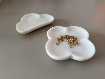 Marmeren (sieraden) schaal wolkje en klavertje vier - nieuw! beschikbaar voor biedingen