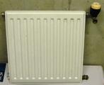 Radiator voor cv 48cm vierkant met fittingen en thermo kraan, Nieuw, Radiator, Ophalen