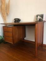 Vintage bureau bureautje Desk teak jaren zestig, Gebruikt, Ophalen of Verzenden