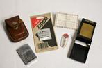 zippo 2 stuks leren tasje lont vuursteentjes, Ophalen of Verzenden, Gebruikt, Aansteker
