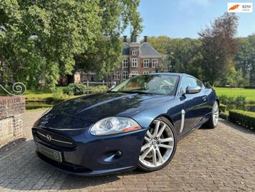 Jaguar XK 4.2 V8 Coupé | Youngtimer | Elek. Stoelen | Crèm beschikbaar voor biedingen