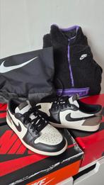 Jordan 1 Retro Low OG Dark Mocha 41, Ophalen of Verzenden, Zo goed als nieuw, Bruin