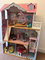 Barbiehuis, Kinderen en Baby's, Speelgoed | Poppenhuizen, Ophalen of Verzenden, Zo goed als nieuw