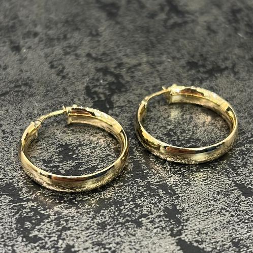 14k gouden oorbellen nieuw prachtig model, Sieraden, Tassen en Uiterlijk, Oorbellen, Nieuw, Goud, Ophalen of Verzenden