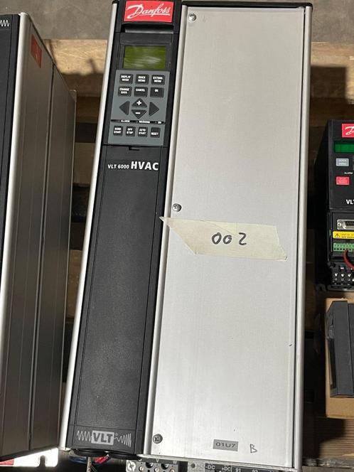 002. Danfoss VLT6022 frequentieregelaar 23kVA, Hobby en Vrije tijd, Elektronica-componenten, Gebruikt, Ophalen of Verzenden