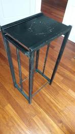 Console voor decoratie  rvs zwart gelakt  met wat lakschade, Huis en Inrichting, Ophalen, Zo goed als nieuw