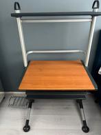 Computer tafel / bureau hout metaal met wieltjes, Ophalen, Gebruikt, 70 tot 120 cm, 120 tot 170 cm