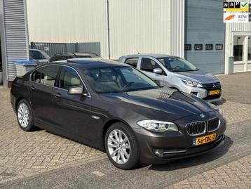 BMW 5-serie 523i High Executive Navi | Xenon | Schuifdak | L beschikbaar voor biedingen