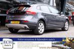 Volvo V40 Cross Country T4 180 pk Momentum, Navi Dealer onde, Voorwielaandrijving, Gebruikt, 4 cilinders, Met garantie (alle)