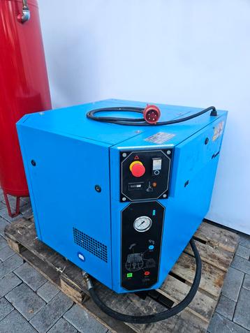 Fini Pulsair compressor 900 liter per/min beschikbaar voor biedingen
