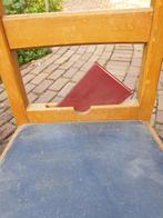 2 Bidstoelen - Kerkstoelen  met eucharistieboekje., Antiek en Kunst, Ophalen of Verzenden