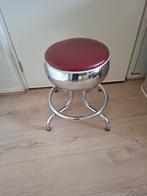 Vitro seating lage barkruk, Ophalen