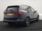 BMW X5 xDrive50e M Sport Plug In Hybrid 490pk Dealer O.H PHE, Auto's, Gebruikt, 2395 kg, Zwart, Bedrijf