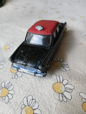 Simca Ariane taxi. Dinky toys France 24ZT beschikbaar voor biedingen