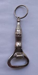 Sleutelhanger flesopener coca cola verchroomd, Ophalen of Verzenden, Nieuw, Gebruiksvoorwerp