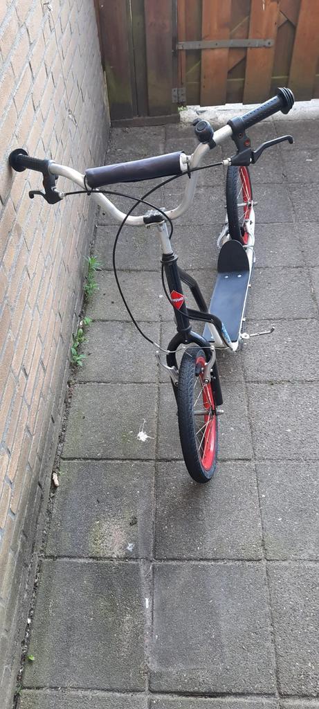 Stoere step Corvino 16 inch-klaar voor een avontuur, Fietsen en Brommers, Steps, Zo goed als nieuw, Gewone step, Ophalen