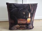 Zwarte Kat Afbeelding op Kussen met Kaarslicht met Batterij, Ophalen of Verzenden, Zo goed als nieuw, Hond of Kat, Beeldje of Figuurtje