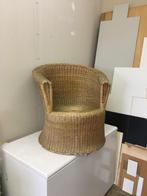 luxe rotan stoel met nieuw kussen, Huis en Inrichting, Stoelen, Riet of Rotan, Gebruikt, Bruin, Eén