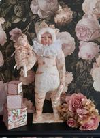 Prachtige grote brocante wattenpop Poes met rammelaar, Ophalen of Verzenden