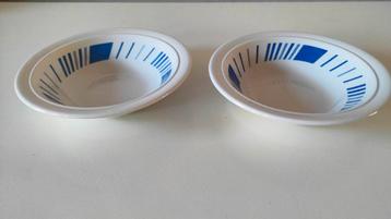 2 Vintage diepe bordjes, schaaltjes voor bv ontbijtgranen  beschikbaar voor biedingen