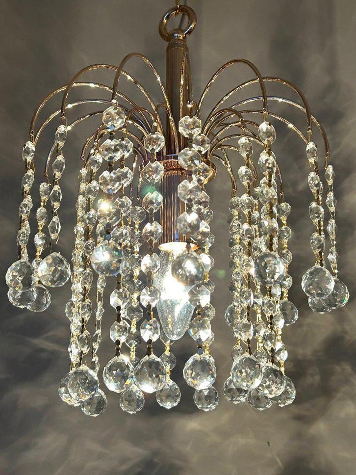 4 stuks gemerkte SWAROVSKI kristallen kroonluchters, Huis en Inrichting, Lampen | Kroonluchters, Glas, Ophalen of Verzenden