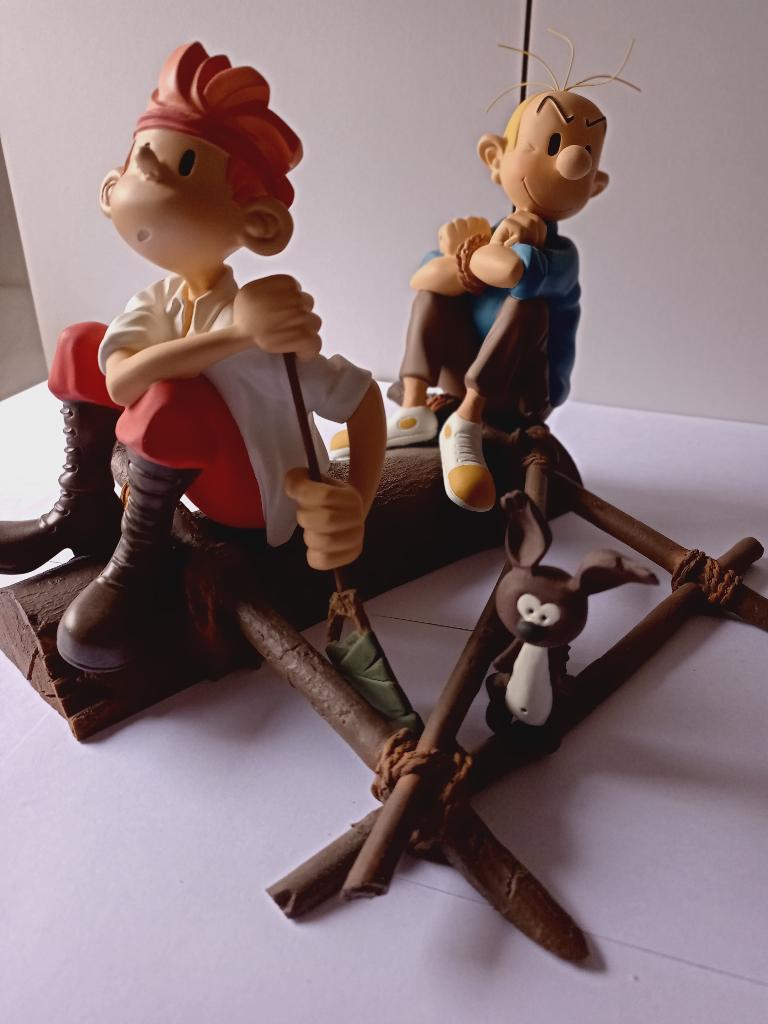 Robbedoes op vlot Leblon No Fariboles Moulinsart Kuifje, Ophalen of Verzenden, Guust of Robbedoes, Nieuw, Beeldje of Figuurtje