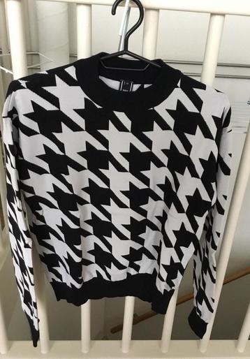 Mooie trui top van Amy & Ivy zwart wit pied de poule maat M beschikbaar voor biedingen