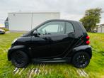 Smart ForTwo 1.0 45KW Coupe MHD AUT 2013 Zwart, Auto's, Smart, Euro 5, Stof, Zwart, Origineel Nederlands