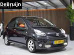 Toyota Aygo 1.0 VVT-i Dynamic Orange, Auto's, Toyota, Voorwielaandrijving, Euro 5, Gebruikt, 4 stoelen