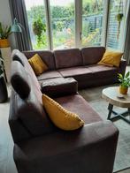 Te koop een hoekbank en een losse stoel afm.2750x2550, Ophalen of Verzenden