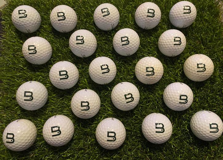 30 MOOIE TITLEIST TOUR SOFT / TRUFEEL > BEENARDUS LOGO, Sport en Fitness, Golf, Zo goed als nieuw, Bal(len), Overige merken, Ophalen