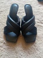 Slippers nieuw 39, Kleding | Dames, Schoenen, Ophalen of Verzenden, Nieuw