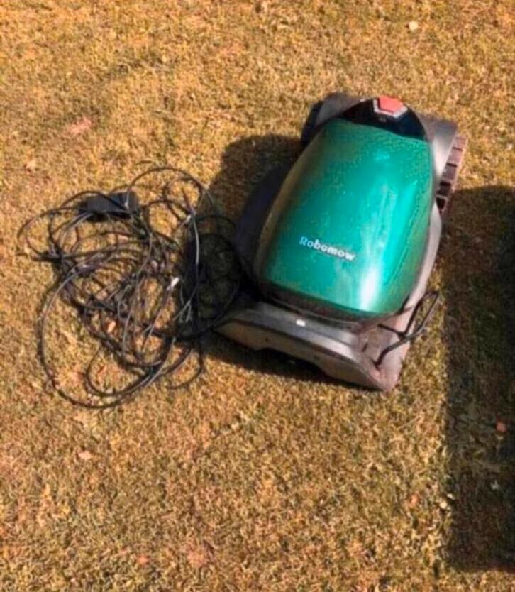 Robomow RC304u PRO robotmaaier met laadstation, Tuin en Terras, Robotmaaiers, Met regensensor, Bestuurbaar via app, Ophalen of Verzenden