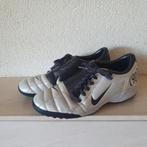 Nike voetbal schoenen maat 38, Ophalen of Verzenden, Zo goed als nieuw, Jongen of Meisje, Schoenen