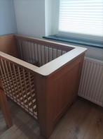 Babybed baby ledikant eiken, Ophalen, Gebruikt, Ledikant