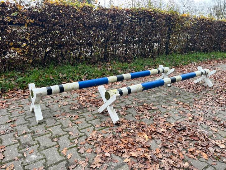 4 cavalettis te koop, Dieren en Toebehoren, Paarden en Pony's | Overige Paardenspullen, Zo goed als nieuw, Springen, Ophalen