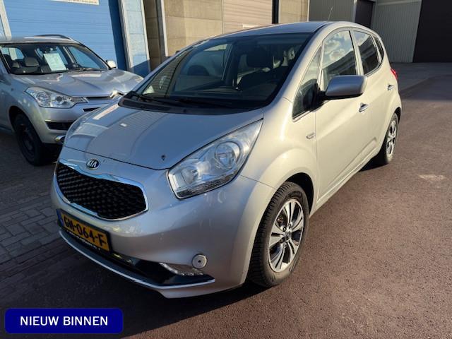 Kia Venga 1.4 CVVT First Edition Facelift 100.668km NAP Navi, Auto's, Kia, Bedrijf, Te koop, Venga, ABS, Achteruitrijcamera, Airbags