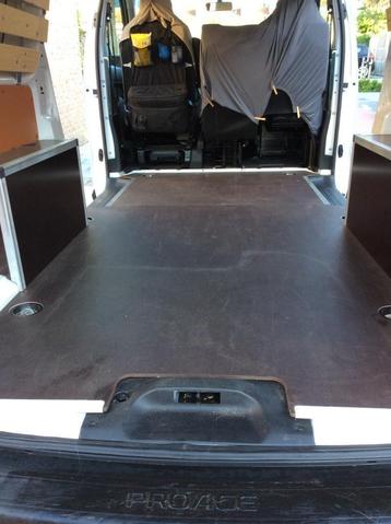 Laadvloer Toyota Pro Ace, anti slip vloer beschikbaar voor biedingen
