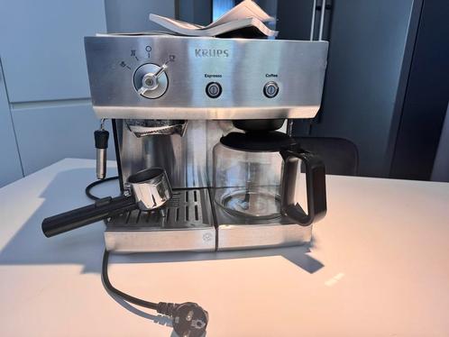 Krups espresso - koffiemachine, Witgoed en Apparatuur, Koffiezetapparaten, Gebruikt, Gemalen koffie, Koffiepads en cups, Combi