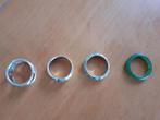 Te koop 4 ringen, 3 zilveren en 1 van steen jade. Mt 19mm, Sieraden, Tassen en Uiterlijk, Oorbellen, Ophalen, Zo goed als nieuw